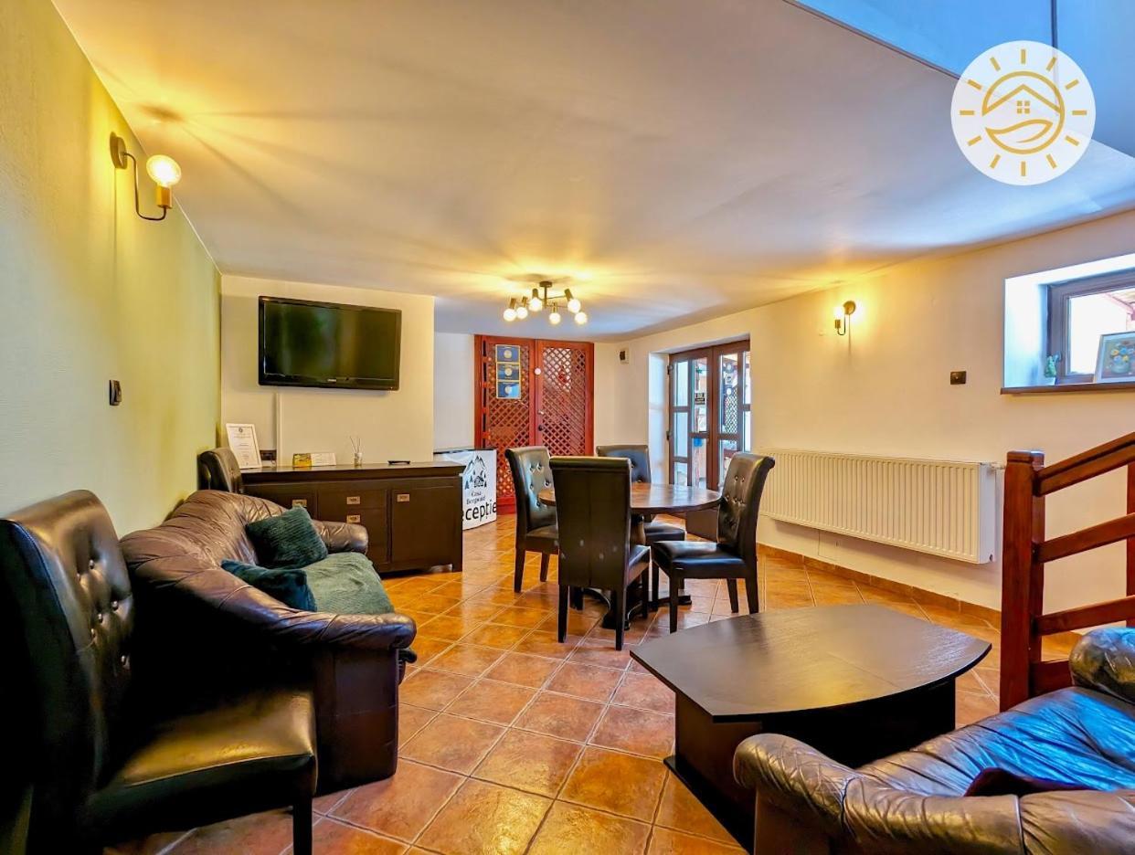 Casa Bergwald Apartment Rîşnov Ngoại thất bức ảnh